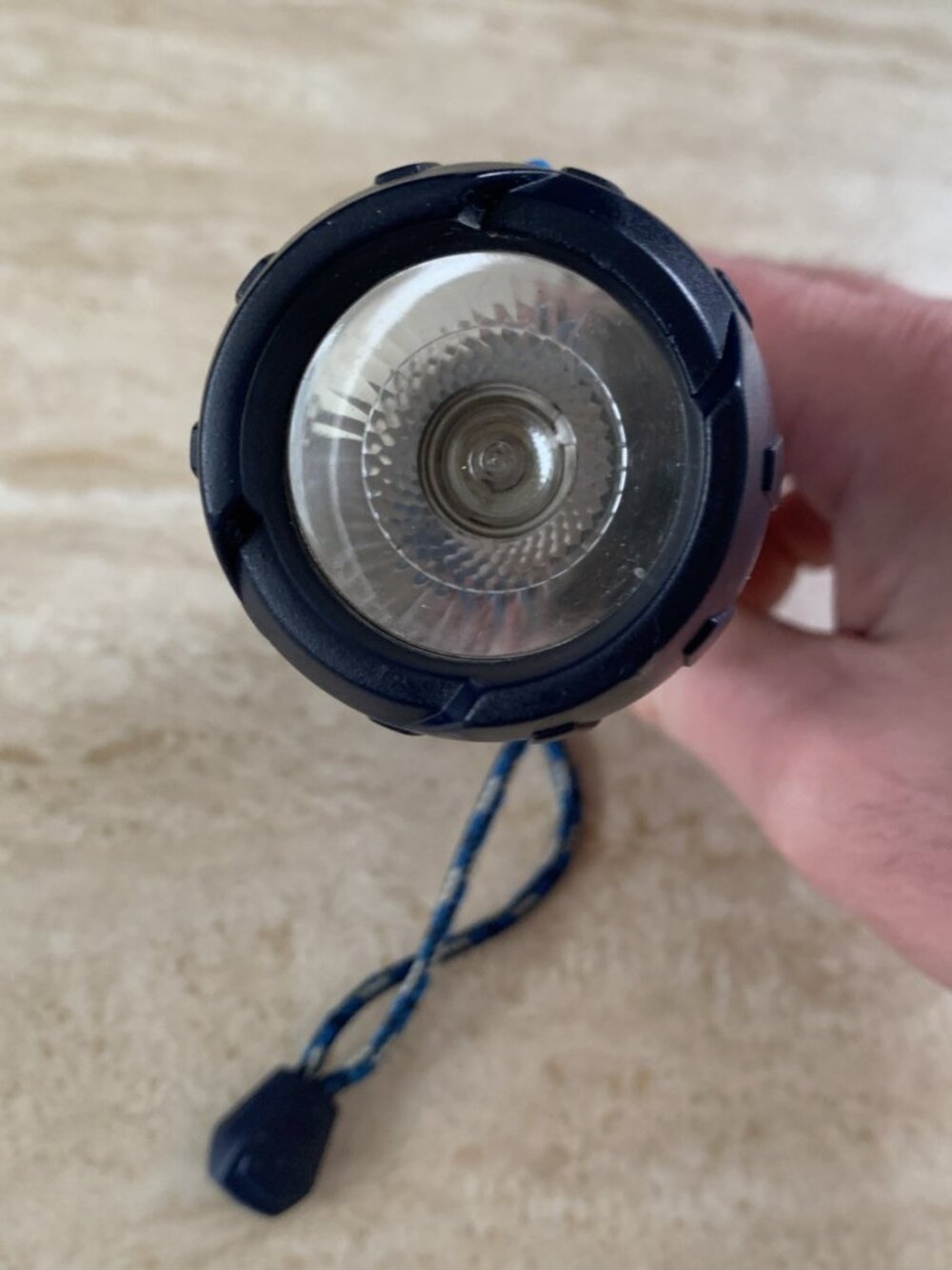 Eveready Waterproof Flashlight Tested And Working - Picture 8 of 11